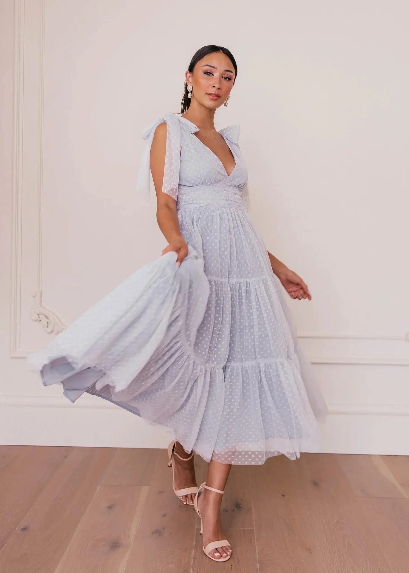 Elegant Deep V Neck Tie Shoulder Detail Open Back Tiered Ruffle Hem Polka Dot Print Midi Evening Dress For Formal Evening Prom Wedding Guest Bridesmaid Beach Wedding Cocktail Party Gala