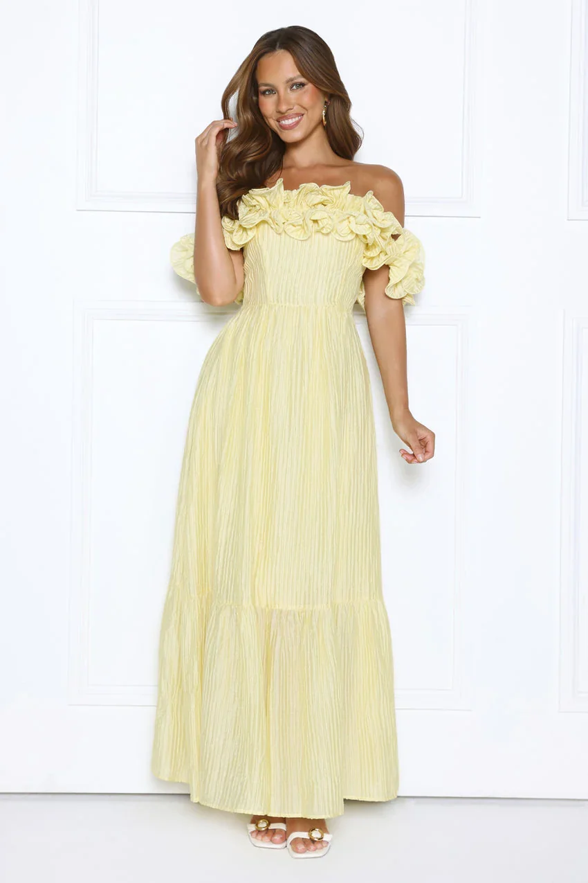 Elegant Square Neck Ruffle Trim Open Back Tiered Ruffle Hem Textured Maxi Evening Dress For Formal Evening Prom Wedding Guest Bridesmaid Beach Wedding Cocktail Party Gala - Image 3