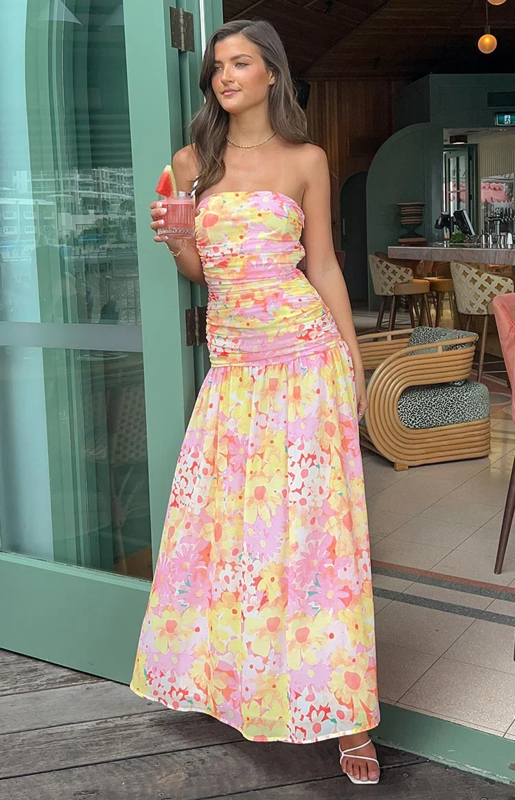 Elegant Strapless Ruched Waist Vibrant Floral Print Maxi Prom Dress For Formal Evening Wedding Guest Bridesmaid Cocktail Party Beach Vacation