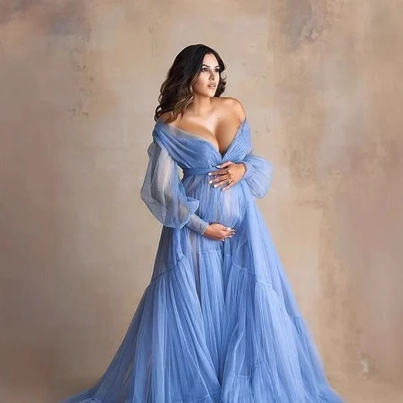 Sheer Long‑Sleeve Tulle Maternity Photoshoot Gown - Image 4